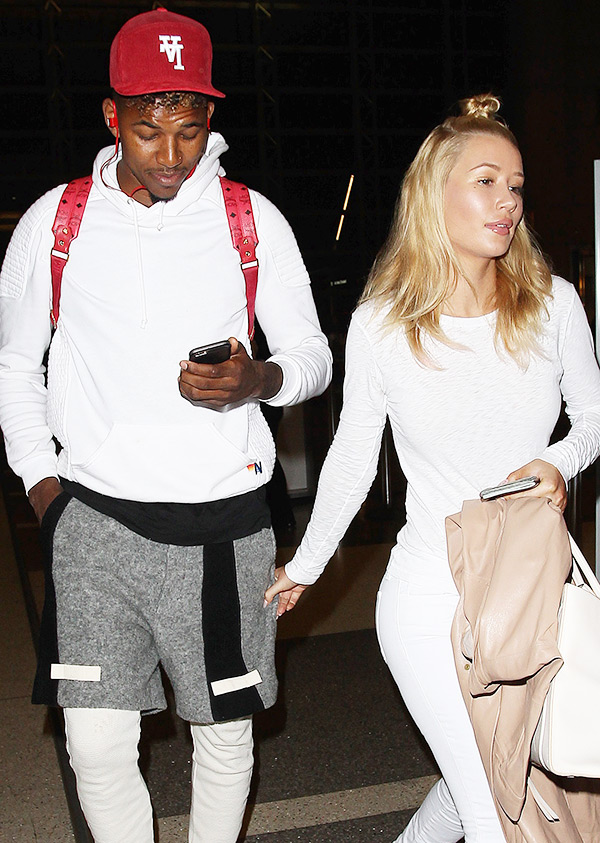 iggy-azalea-nick-young-fans-side-iggy-ftr