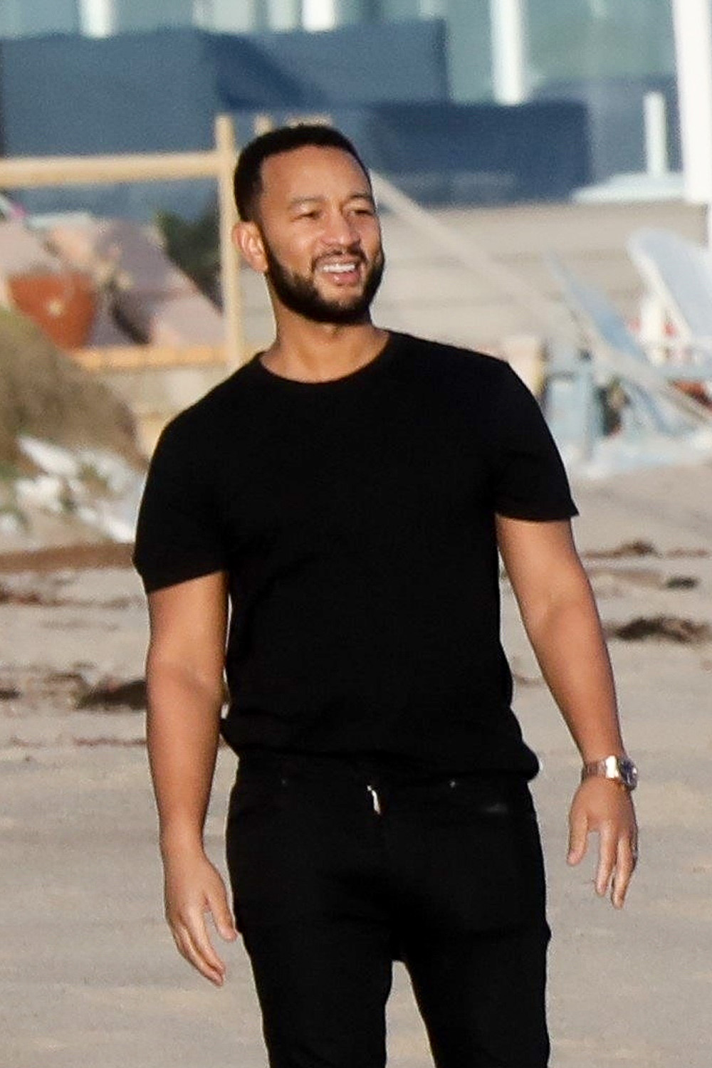 *EXCLUSIVE* John Legend and Chrissy Teigen enjoy a beach day in Malibu amid all Coronavirus chaos