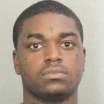 Kodak Black Arrested In Jail Facing Weapons Child Neglect Charges Hollywood Life