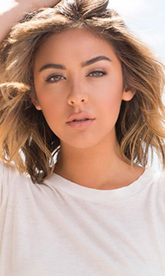 Nadia Mejia Celebrity Profile