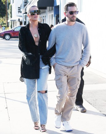 Khloe Kardashian ve Scott DisickKhloe Kardashian ve Scott Disick, Los Angeles, ABD - 08 Ekim 2019