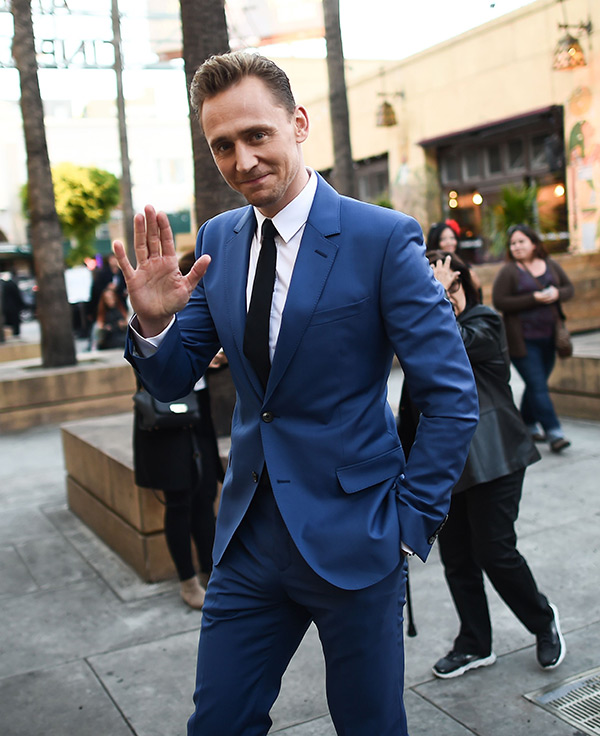 Who Is Tom Hiddleston 5 Things To Know About Taylor Swift S Hot Actor Boyfriend Hollywood Life
