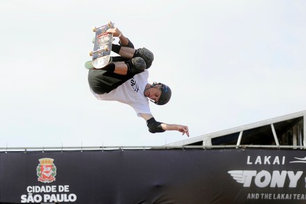 SP - Sao Paulo - 08/18/2019 - Tony Hawk Brasil Tour 2019 - The legendary North American skateboarder Tony Hawk participates in a skate event at the Center for Extreme Sports, in downtown Sao Paulo, this Sunday.  Photo: Alan Morici / AGIF (via AP)