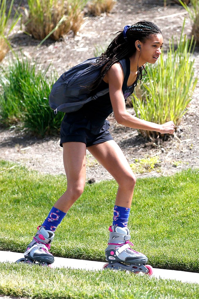 Willow Smith Roller Blading