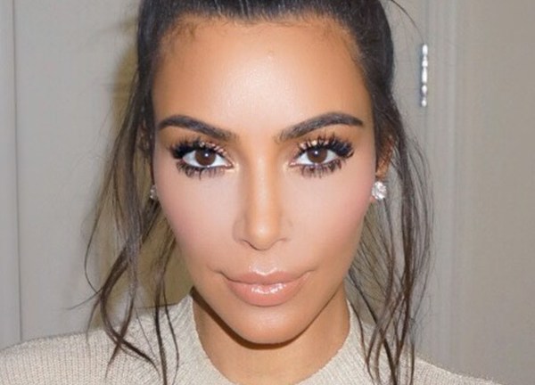 Kim Kardashian S Hamptons Hair — Messy Bun How To — Get The Look Hollywood Life