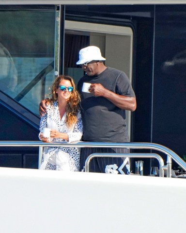 Michael Jordan and Wife Yvette Prieto having Coffee and their Yacht in Saint Tropez.Pictured: Michael Jordan,Yvette PrietoRef: SPL9652376 290723 NON-EXCLUSIVEPicture by: EOUS / SplashNews.comSplash News and PicturesUSA: 310-525-5808 UK: 020 8126 1009eamteam@shutterstock.comWorld Rights