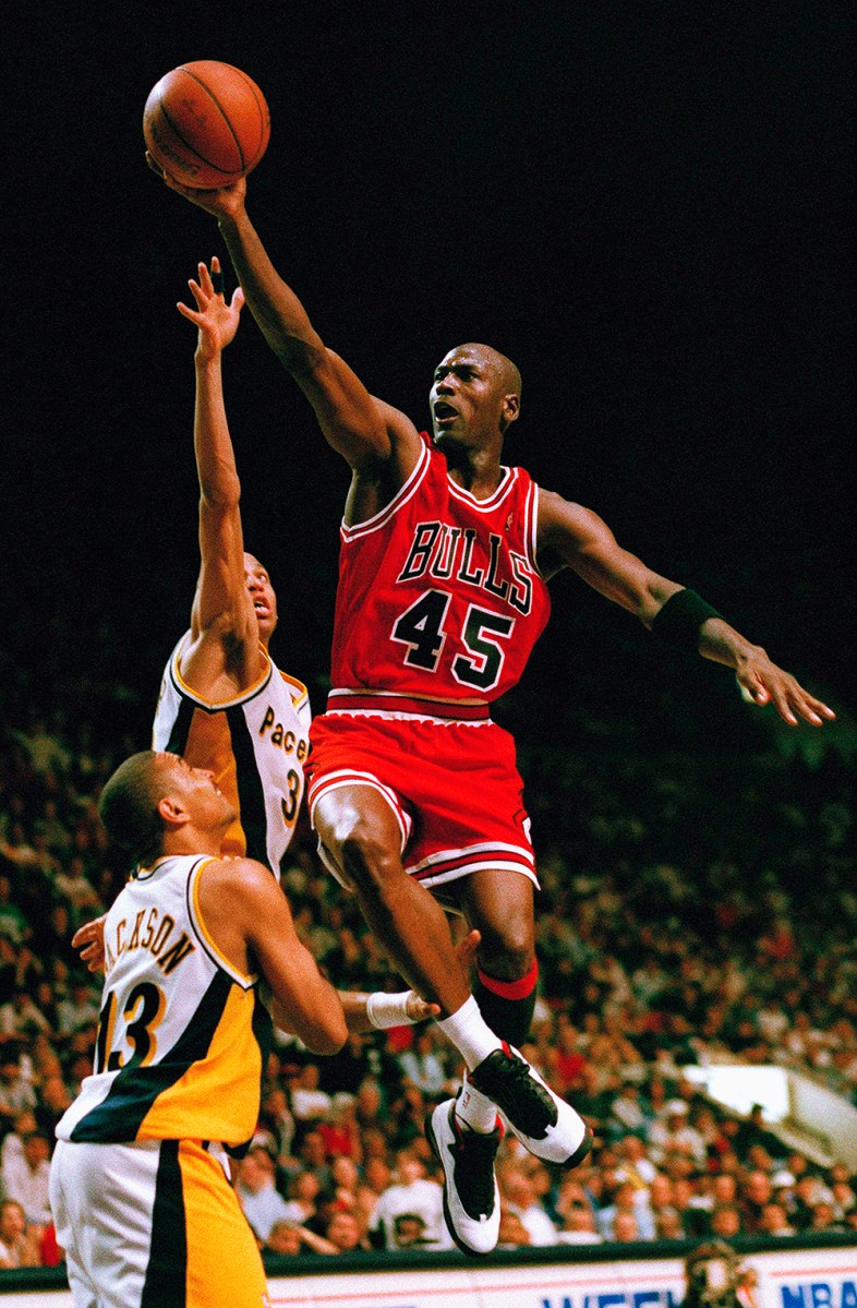 Michael Jordan Pictures — See Pics Of NBA Star – Hollywood