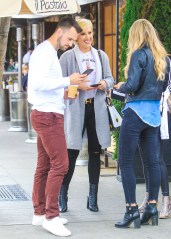 Savannah Chrisley and Nic Kerdiles are seen in Los Angeles, California. NON-EXCLUSIVE May 23, 2019. 23 May 2019 Pictured: Savannah Chrisley,Nic Kerdiles. Photo credit: gotpap/Bauergriffin.com / MEGA TheMegaAgency.com +1 888 505 6342 (Mega Agency TagID: MEGA428523_006.jpg) [Photo via Mega Agency]