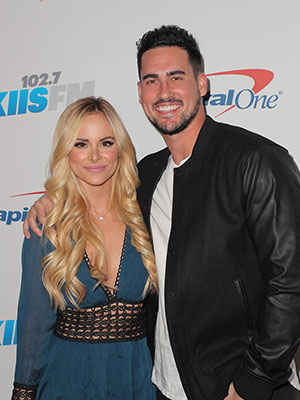 Amanda Stanton & Josh Murray: Photos – Hollywood Life