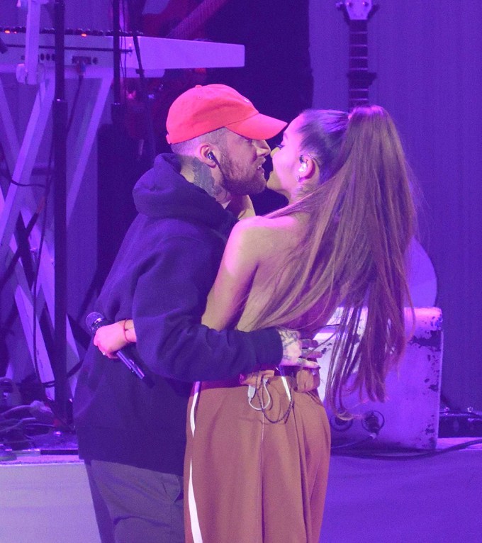 Ariana Grande & Mac Miller Hug
