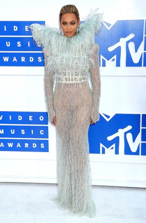 MTV Video Music Awards Best Dressed