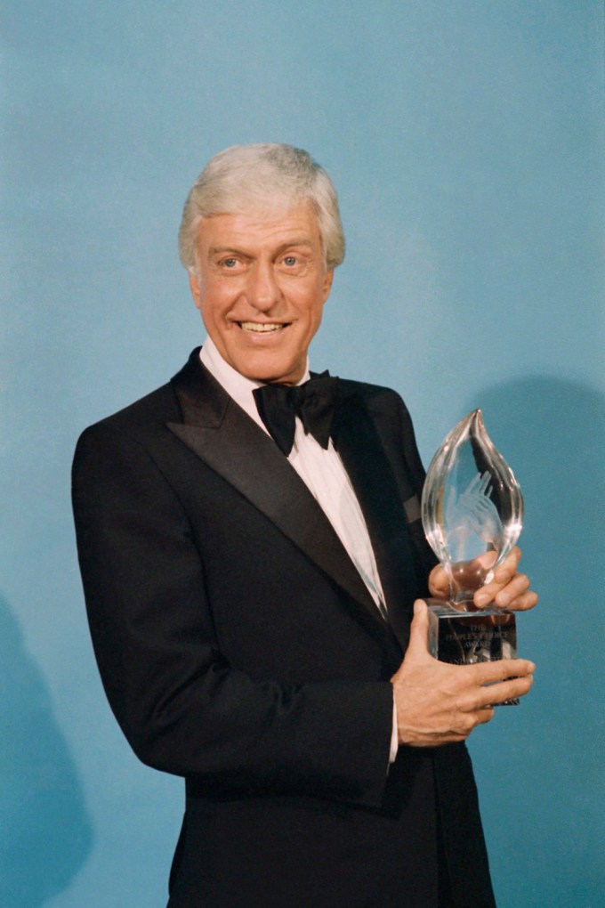 Dick Van Dyke At The People’s Choice Awards In 1987