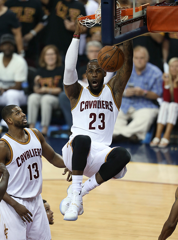 LeBron James' Contract With Cleveland Cavaliers: Signs 3 ...