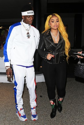 Beverly Hills, CA  - New couple Blac Chyna and Soulja Boy spend Valentine's Day shopping at Saks Fifth Ave in Beverly Hills. The pair who recently came out with their relationship stopped to sign some autographs after shopping.Pictured: Soulja Boy, Blac ChynaBACKGRID USA 14 FEBRUARY 2019 USA: +1 310 798 9111 / usasales@backgrid.comUK: +44 208 344 2007 / uksales@backgrid.com*UK Clients - Pictures Containing ChildrenPlease Pixelate Face Prior To Publication*