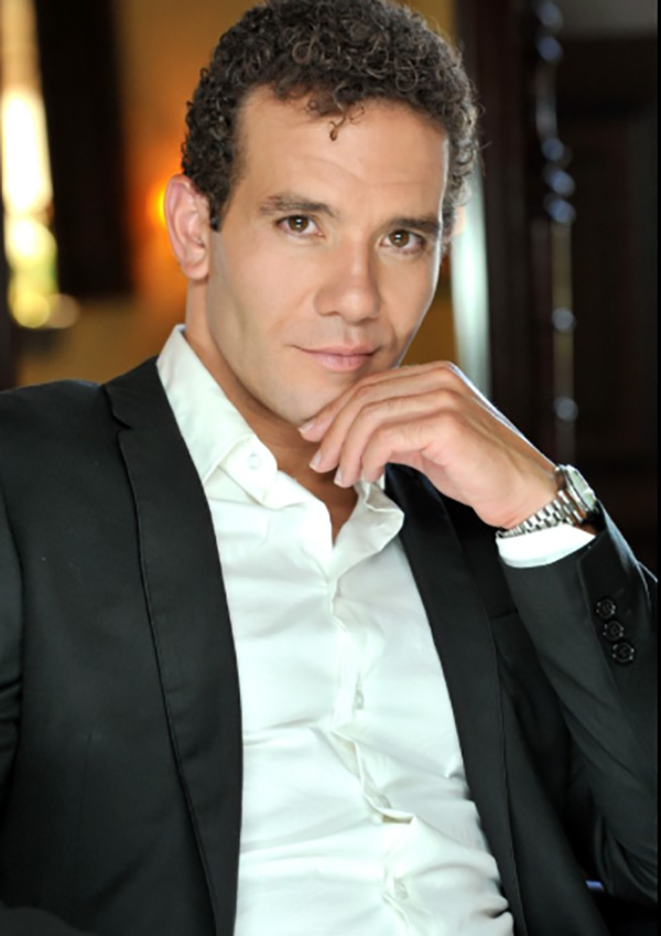 Aaron Lohr Celebrity Profile – Hollywood Life