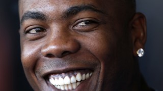 Aroldis Chapman Bio