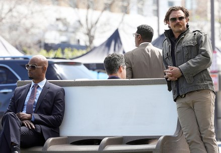 LETHAL WEAPON: L-R: Damon Wayans and Clayne Crawford in the "Family Ties" episode of LETHAL WEAPON airing Tuesday, May 1 (8:00-9:00 PM ET/PT) on FOX. ©2018 Fox Broadcasting Co. CR: Jordin Althaus/FOX