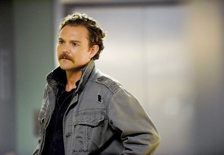 LETHAL WEAPON: Clayne Crawford in the "Family Ties" episode of LETHAL WEAPON airing Tuesday, May 1 (8:00-9:00 PM ET/PT) on FOX. ©2018 Fox Broadcasting Co. CR: Ray Mickshaw/FOX