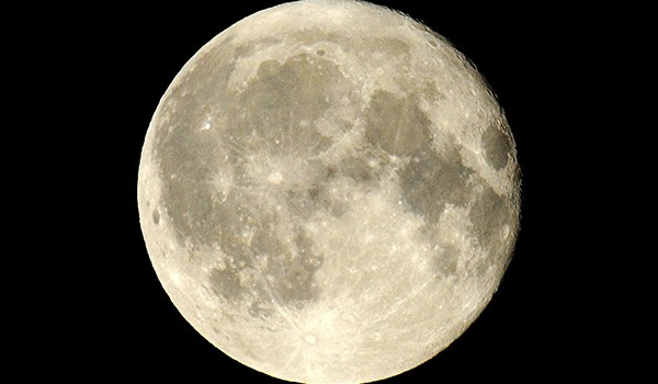 Harvest Moon Eclipse Live Stream