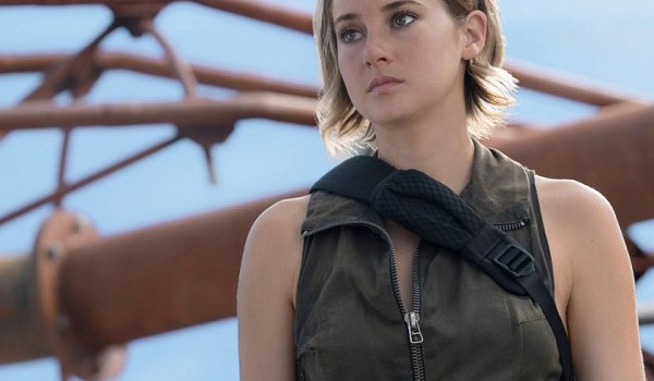 Shailene Woodley Disses Divergent
