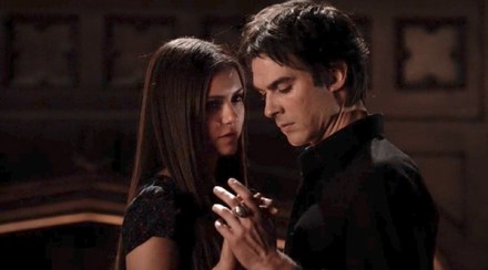 Hottest Relationships The CW Photos