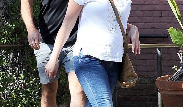 Katherine Heigl Baby Bump