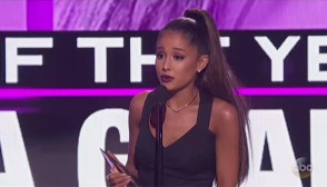 Ariana Grande Wins AMA