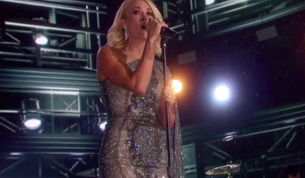 Carrie Underwood Performance CMAs