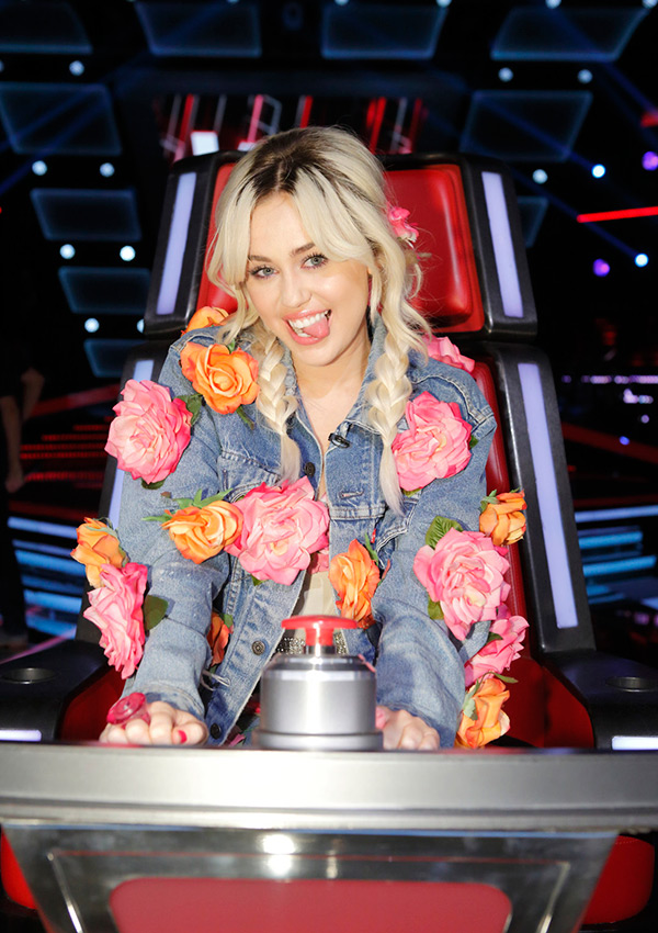 PICS] Miley Cyrus 'the Voice' Outfits — All Her Wacky Looks – Hollywood Life