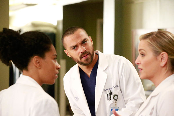 none-of-your-business-greys-anatomy-1