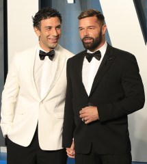 Jwan Yosef (L) and Ricky Martin pose at the 2022 Vanity Fair Oscar Party following the 94th annual Academy Awards ceremony, at the Wallis Annenberg Center for the Performing Arts in Beverly Hills, California, USA, 27 March 2022. The Oscars are presented for outstanding individual or collective efforts in filmmaking in 24 categories.
Vanity Fair's Oscar Party - 94th Academy Awards, Beverly Hills, USA - 27 Mar 2022