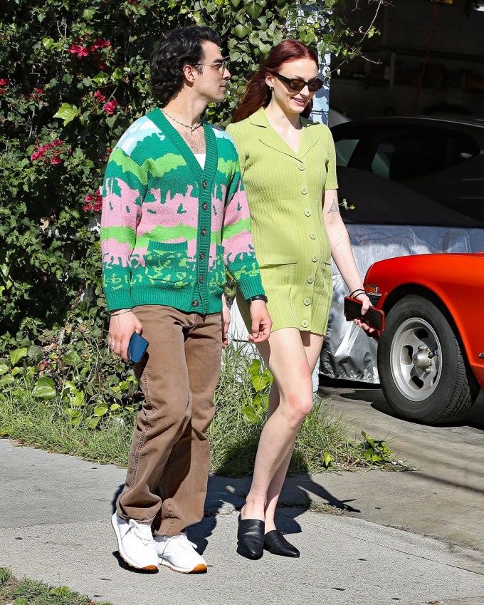 Sophie Turner & Joe Jonas Twin in Green