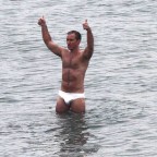 EXCLUSIVE: Jude Law  filming "The New Pope" on the beach in Venice, directed by Paolo Sorrentino
