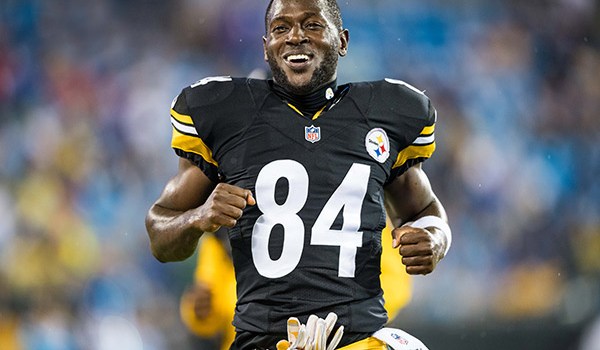 Pittsburgh Steelers: Antonio Brown wins another prestigious NFL award