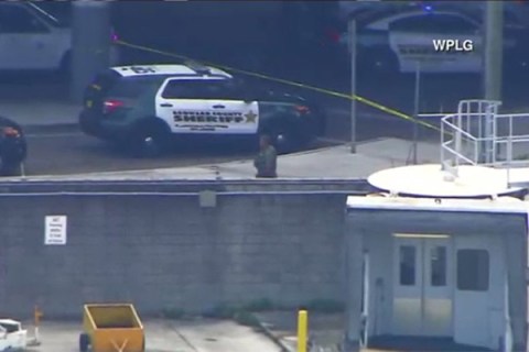 [PICS] Shooting At Fort Lauderdale Airport: See Photos Of The Incident ...