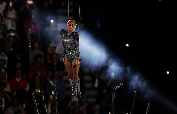 lady-gaga2-super-bowl-51-2