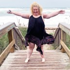 EXCLUSIVE: Mama June recreates Marilyn Monroe’s famous scene - as her dress blows up from the force of Tropical Storm Isaias.