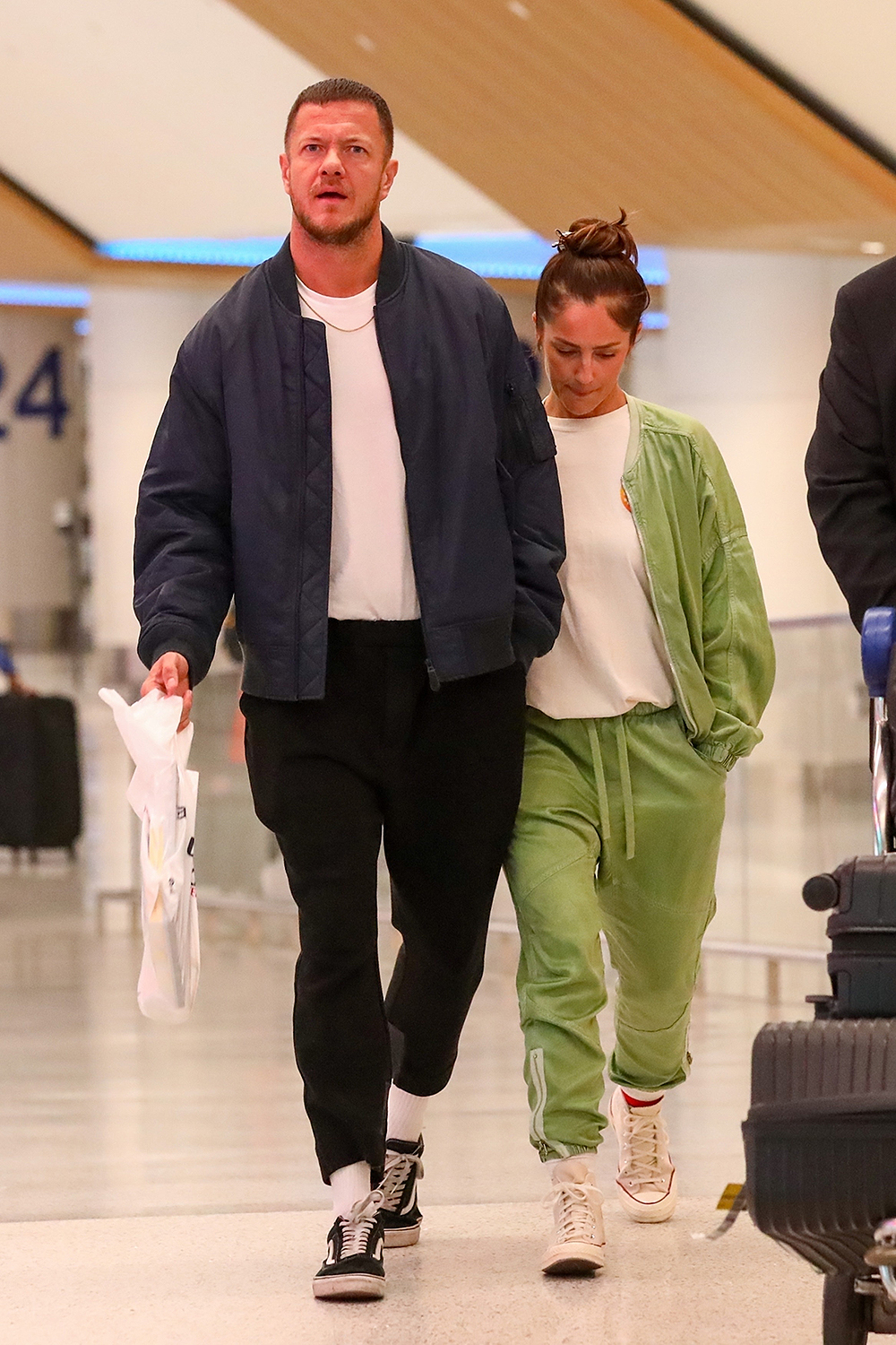 *EXCLUSIVE* Minka Kelly and boyfriend Dan Reynolds of 'Image Dragons' arrive in LA