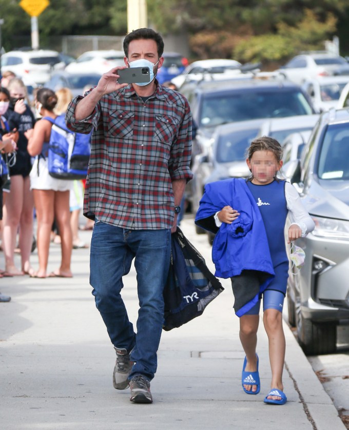 Ben Affleck Facetimes As He Fetches Sam From Swimming