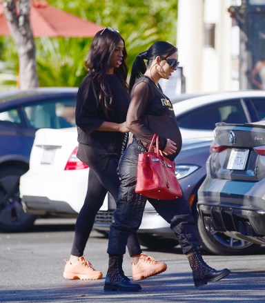 EXCLUSIVE: Nick Cannon's Baby Momma Bre Tiesi shows off her huge baby bump during an outing with friends in Calabasas. 07 Jun 2022 Pictured: Bre Tiesi. Photo credit: MEGA TheMegaAgency.com +1 888 505 6342 (Mega Agency TagID: MEGA866161_001.jpg) [Photo via Mega Agency]