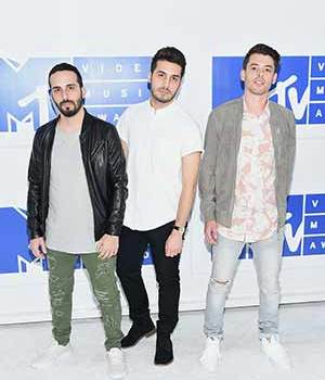 Cash Cash