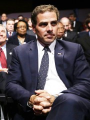 Jill Biden, Beau Biden, Hunter Biden Jill Biden, center, wife of Vice President Joe Biden, sits with her sons Beau Biden, left, and Hunter Biden, right, before the start of the vice presidential debate, at Centre College in Danville, KyVice Presidential Debate, Danville, USA