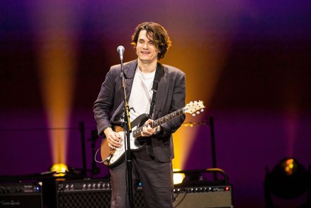 John Mayer continues the Sob Rock tour performing at Chase Center on March 19, 2022 in San Francisco, California.
John Mayer in concert, Chase Center, San Francisco, CA, USA - 19 Mar 2022