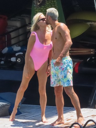 EXCLUSIVE: 46-year-old Caroline Stanbury flaunted a pink bikini with her husband Sergio Carrallo on the SuperYacht with their friends. 29 Jun 2022 Pictured: Sergio Carrallo, Caroline Stanbury. Photo credit: A LONE WOLF / MEGA TheMegaAgency.com +1 888 505 6342 (Mega Agency TagID: MEGA873306_027.jpg) [Photo via Mega Agency]