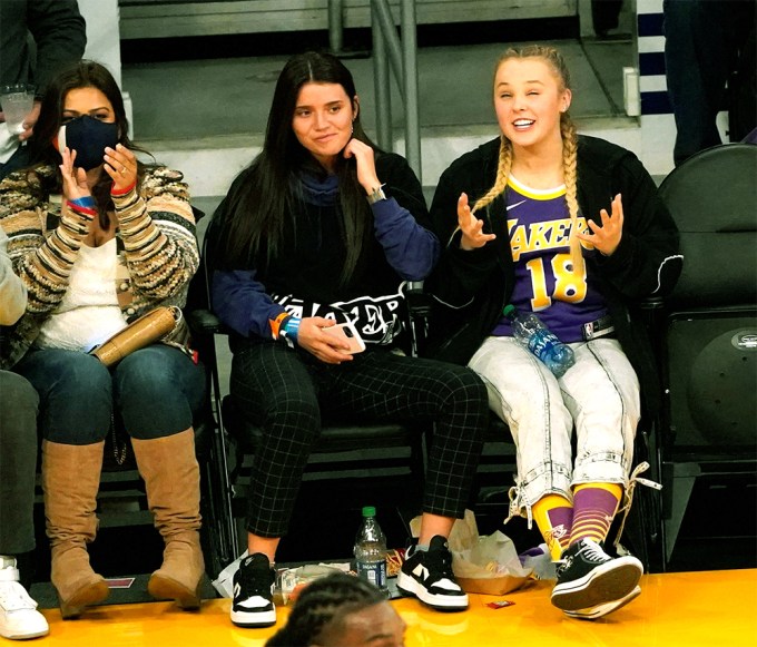 Jojo Siwa At a Lakers Game