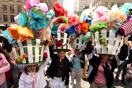 [VIDEO] NYC Easter Parade Live Stream — Watch It Online For Free Here ...