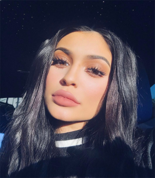 Kylie Jenner’s Lash Extensions — Should You Get Them? What Are Lashes ...