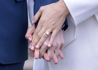 Prince Harry and Meghan Markle ring detail
Prince Harry and Meghan Markle engagement announcement, Kensington Palace, London, UK - 27 Nov 2017