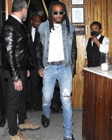 West Hollywood, CA  - Rapper Quavo keeps it casual in double denim as he leaves the Nice Guy restaurant in West Hollywood.Pictured: QuavoBACKGRID USA 7 MARCH 2022 USA: +1 310 798 9111 / usasales@backgrid.comUK: +44 208 344 2007 / uksales@backgrid.com*UK Clients - Pictures Containing ChildrenPlease Pixelate Face Prior To Publication*