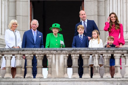 Camilla, Duchess of Cambridge, Pangeran Charles, Ratu Elizabeth II, Pangeran George, Pangeran William, Putri Charlotte, Pangeran Louis dan Kate, Kontes Jubilee Duchess of Cambridge Platinum, London, Inggris - 05 Jun 2022